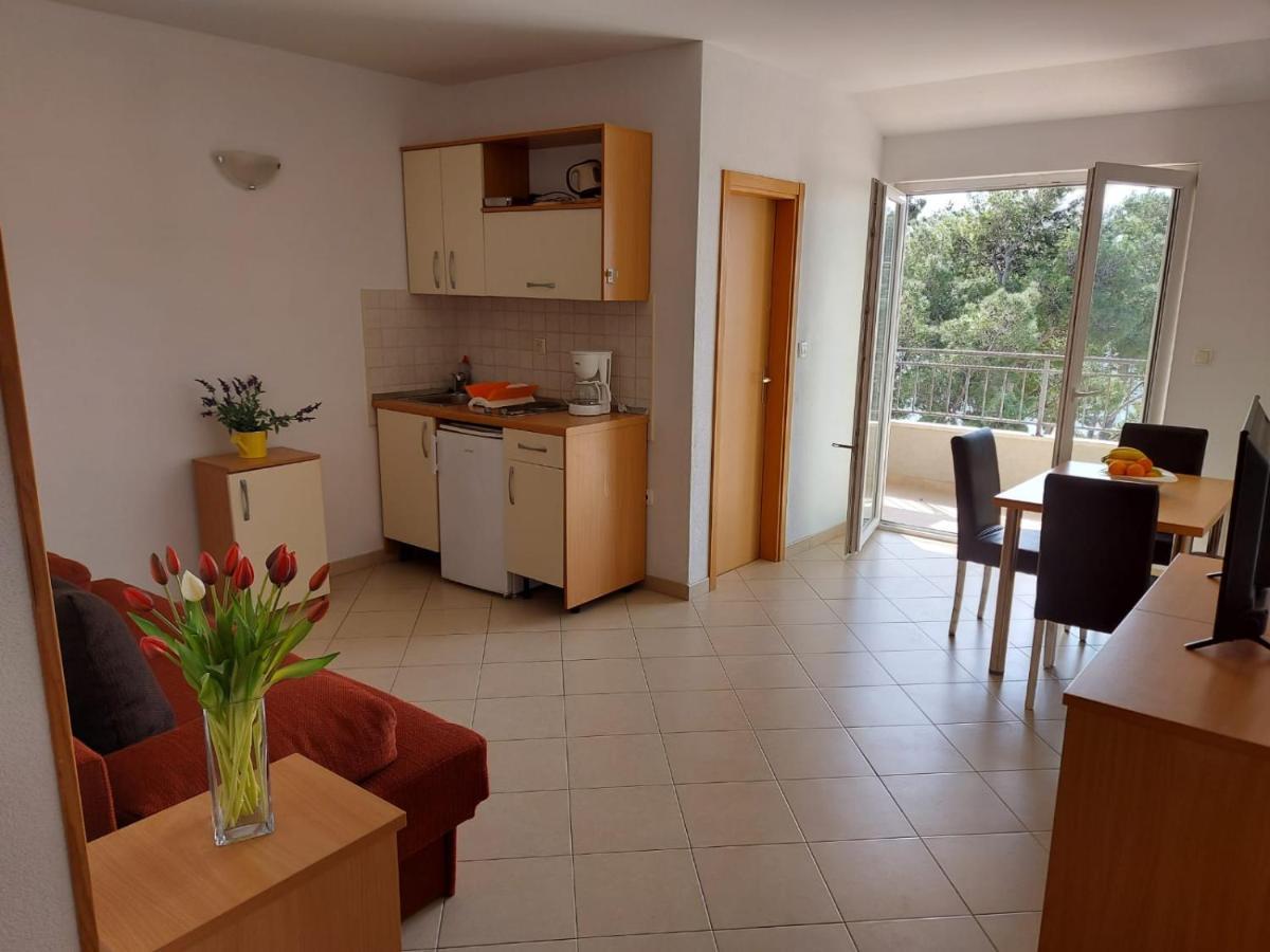 ماكارسكا Apartments Neva المظهر الخارجي الصورة