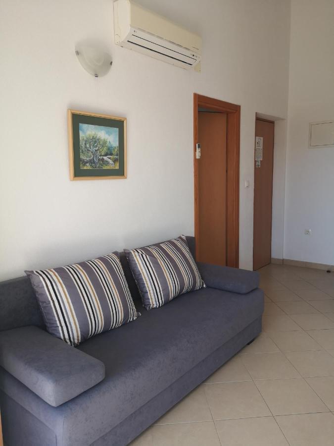ماكارسكا Apartments Neva المظهر الخارجي الصورة